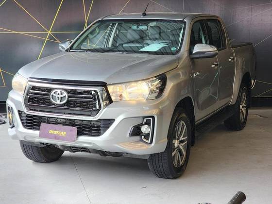 TOYOTA HILUX 2.8 SRV 4X4 CD 16V DIESEL 4P AUTOMÁTICO